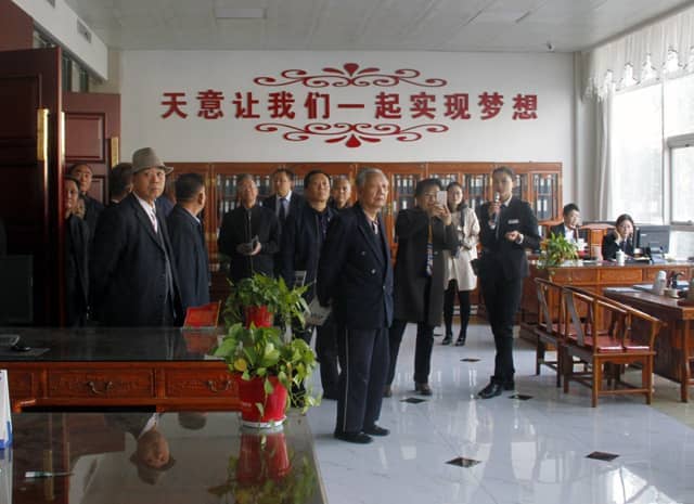 兗州區(qū)人大、政協(xié)領(lǐng)導(dǎo)蒞臨天意機械參觀考察