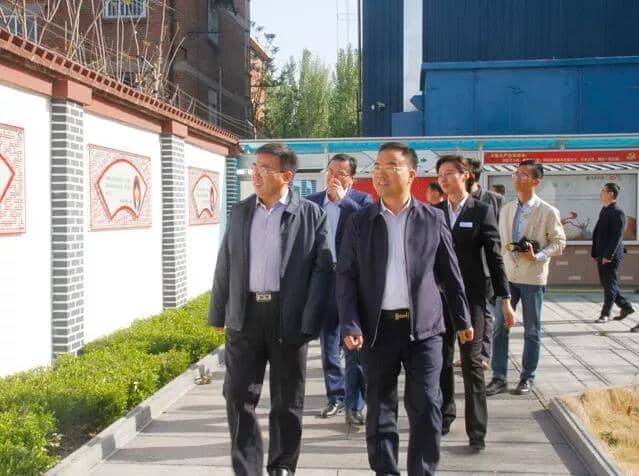 區(qū)委常委、區(qū)紀(jì)委書(shū)記、區(qū)監(jiān)委主任王慶峰調(diào)研天意機(jī)械