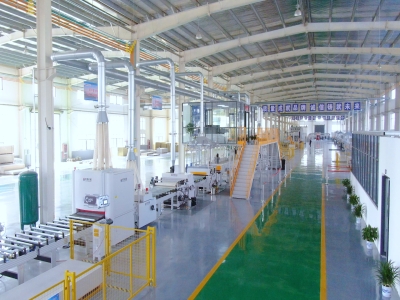 外墻保溫裝飾一體化系統(tǒng)生產(chǎn)線：高效節(jié)能、智能環(huán)保的建筑生產(chǎn)利器