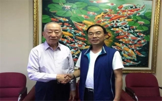 印尼著名僑領(lǐng)、印尼泛印集團(tuán)董事長、印尼總統(tǒng)大學(xué)創(chuàng)辦人-李文光